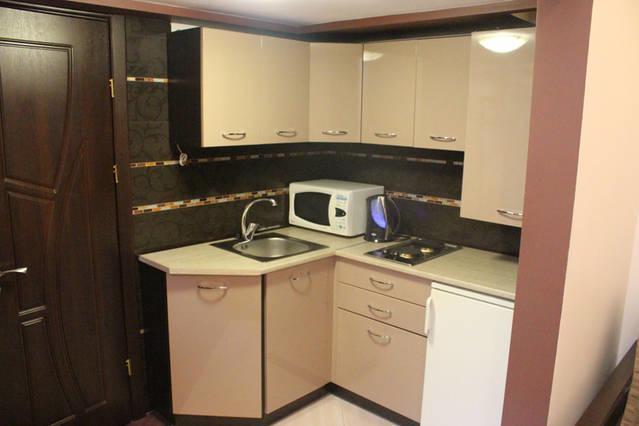 Ohiienka Apartment ลวีฟ ภายนอก รูปภาพ