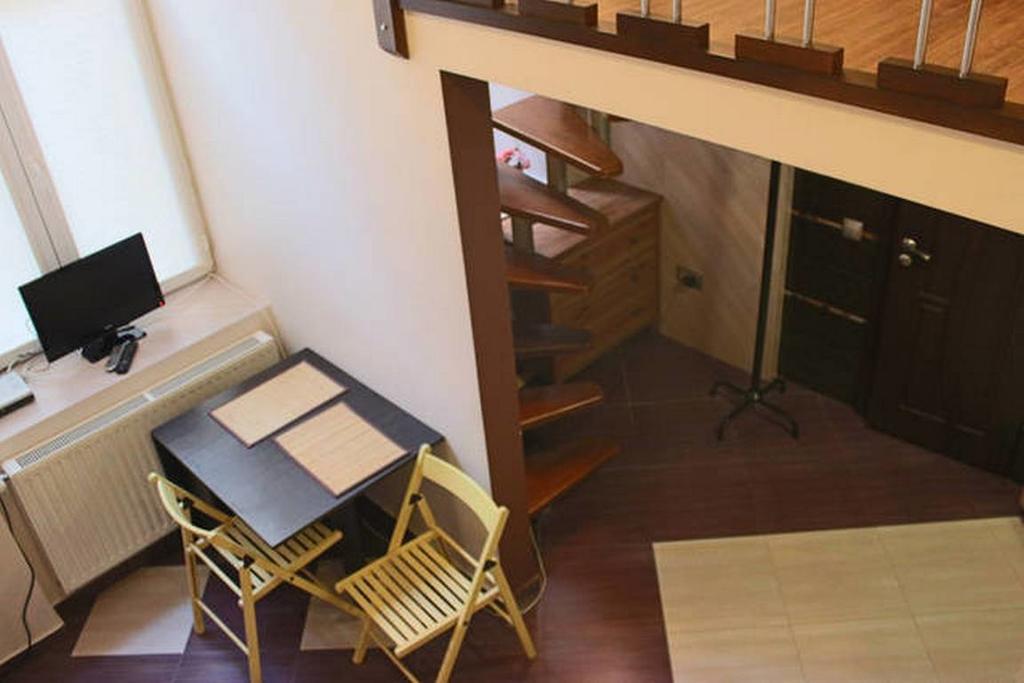 Ohiienka Apartment ลวีฟ ภายนอก รูปภาพ