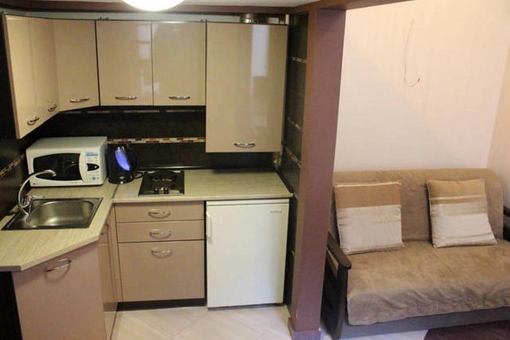 Ohiienka Apartment ลวีฟ ภายนอก รูปภาพ